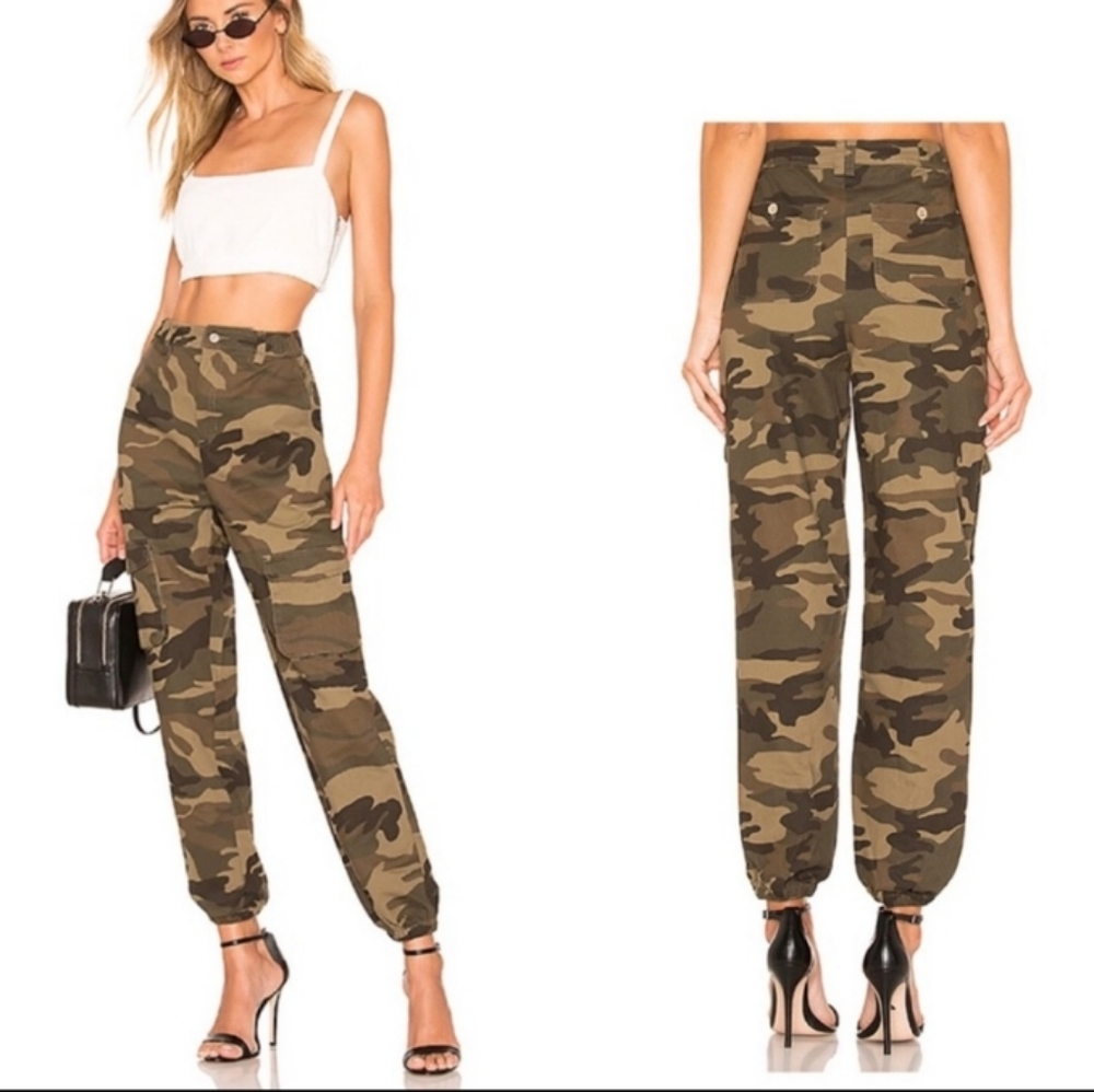 Camouflage High Waisted Cargo Pants